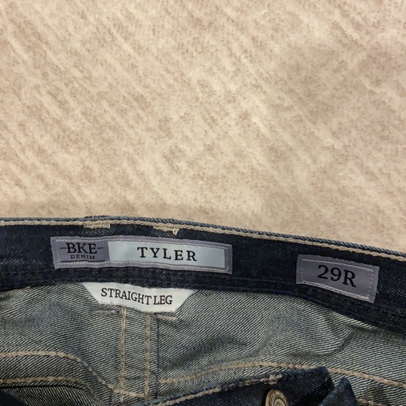BKE Tyler straight leg 29R jeans. Starched jeans. - Picture 5 of 5